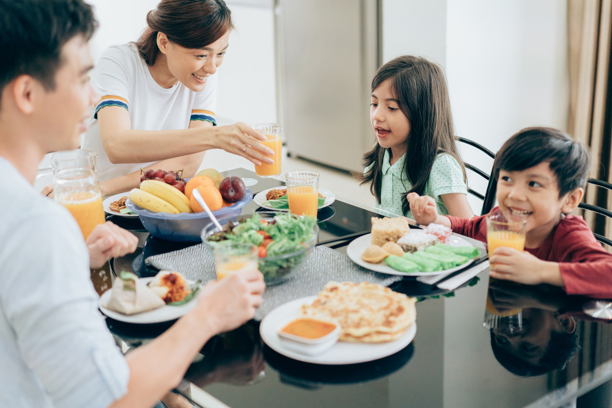 Family enjoys Healthy meal